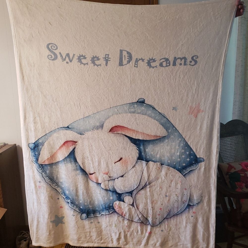 "Sweet Dreams" Bunny Lightweight Fleece Blanket - White and Blue - 50" x 60"